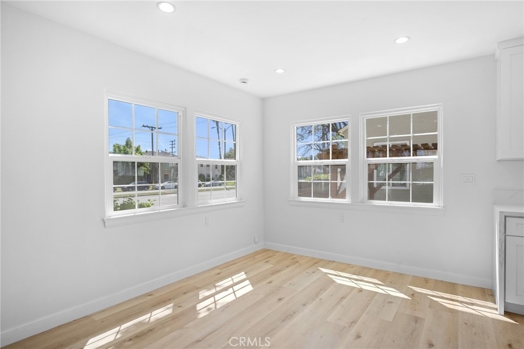 1101 Norton Avenue - Photo 7