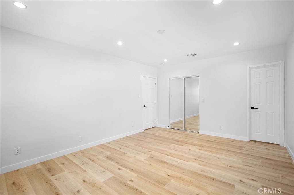 1101 Norton Avenue - Photo 12