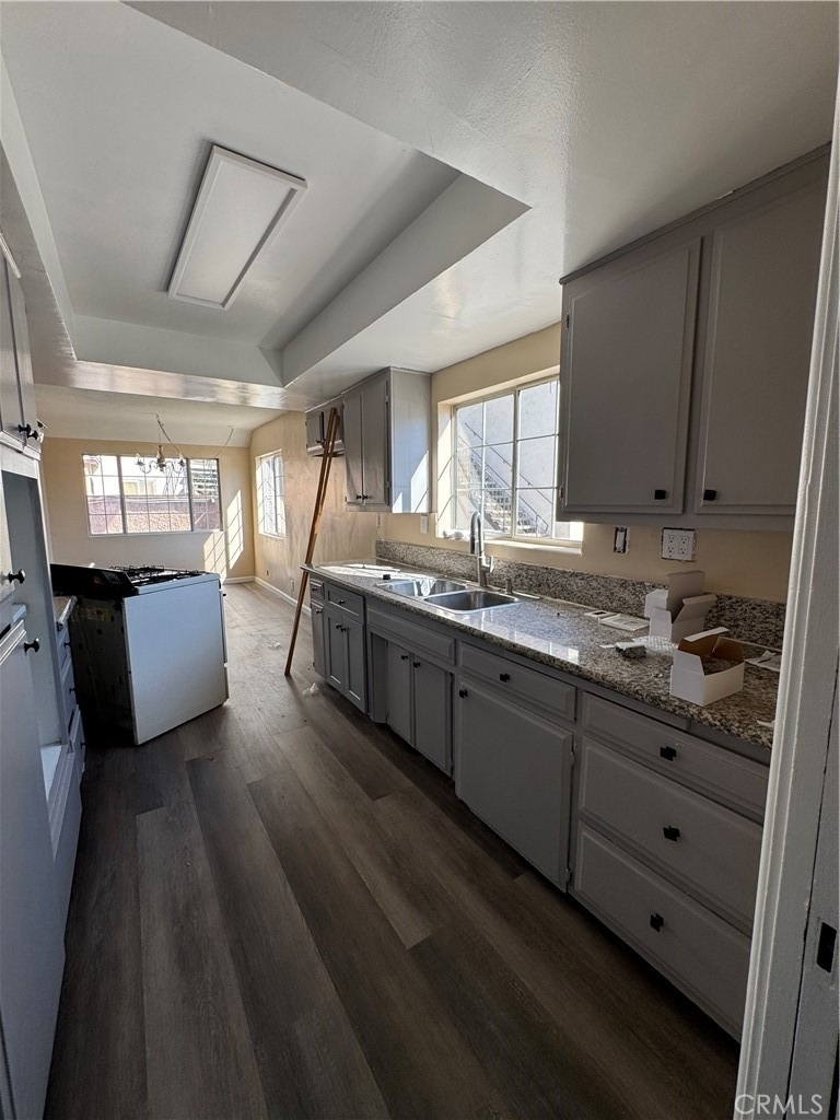 921 Carob - Photo 3