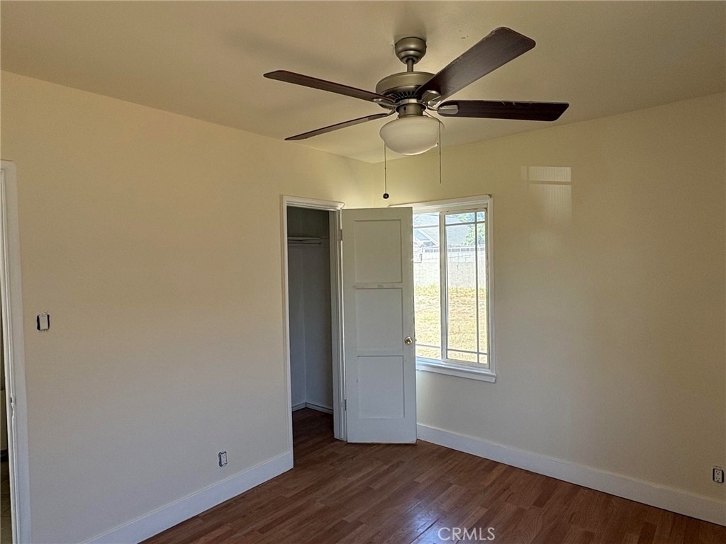 13727 Fairford Avenue - Photo 11