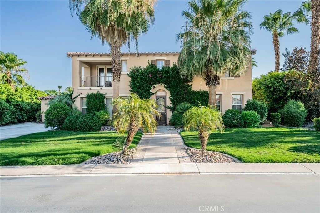 80592 Apricot Lane - Photo 0