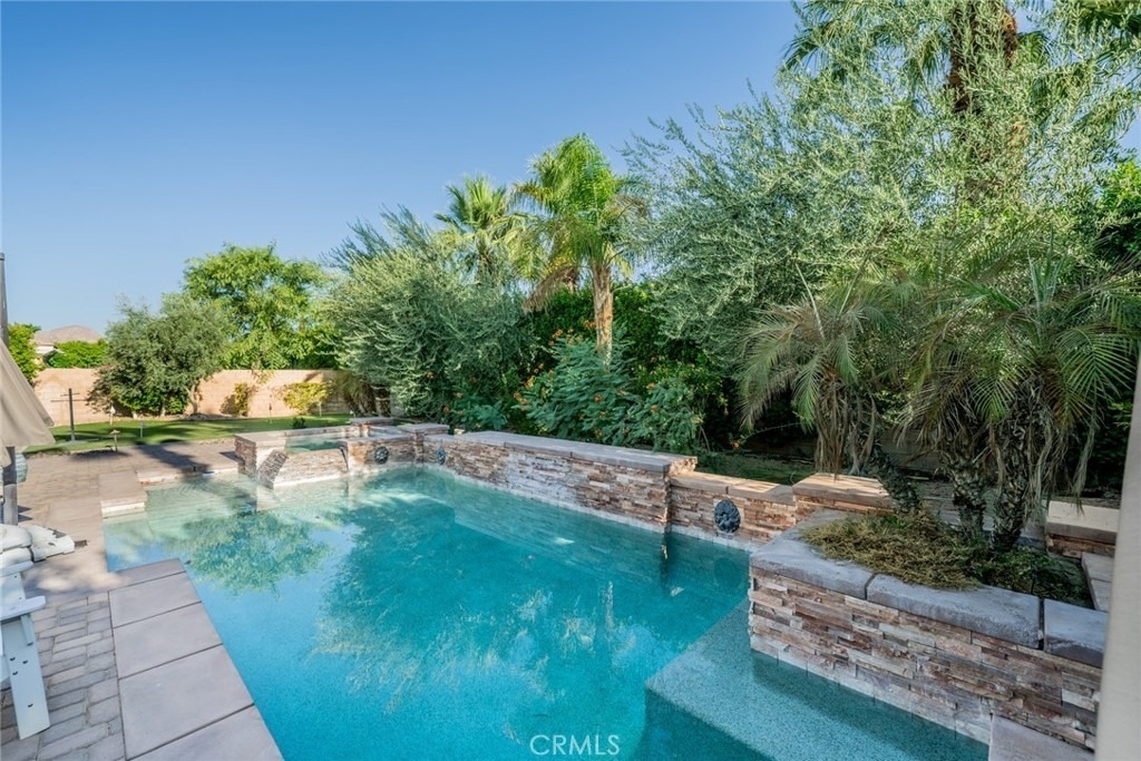 80592 Apricot Lane - Photo 48