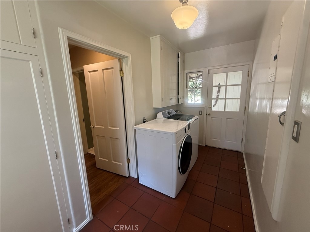1166 Mill - Photo 10
