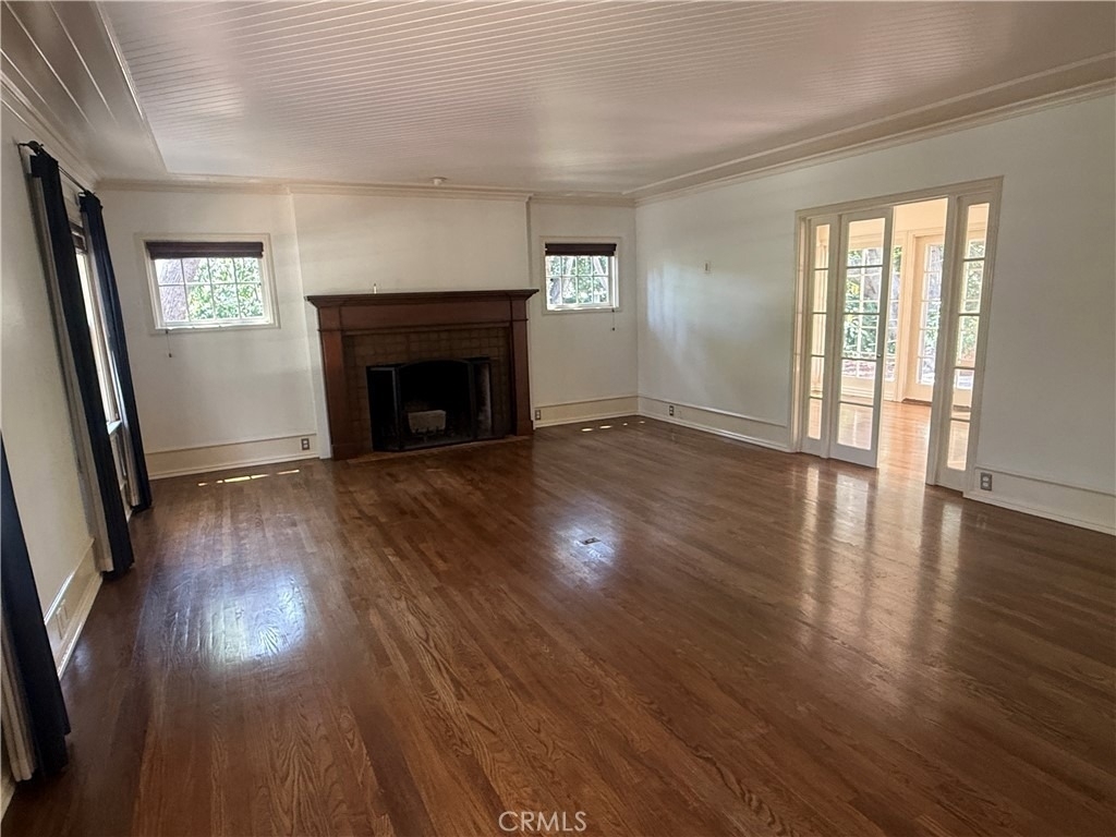 1166 Mill - Photo 2