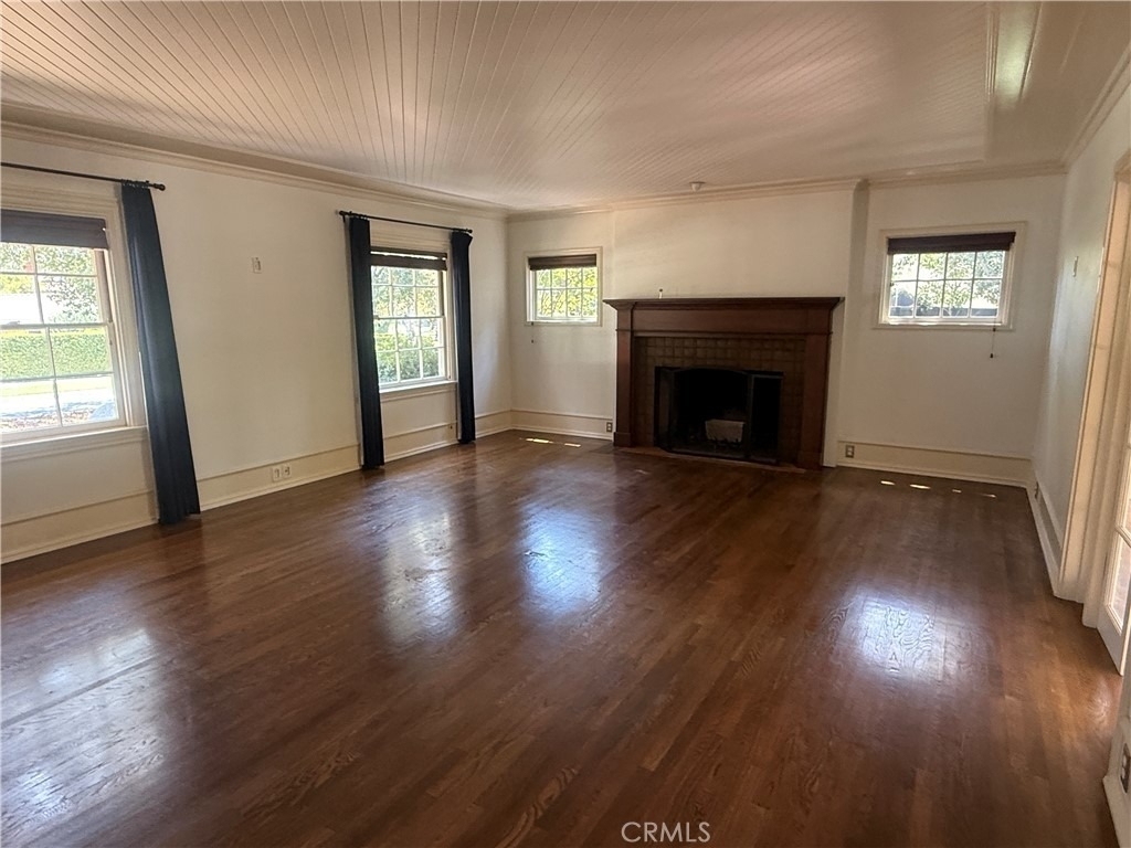 1166 Mill - Photo 3