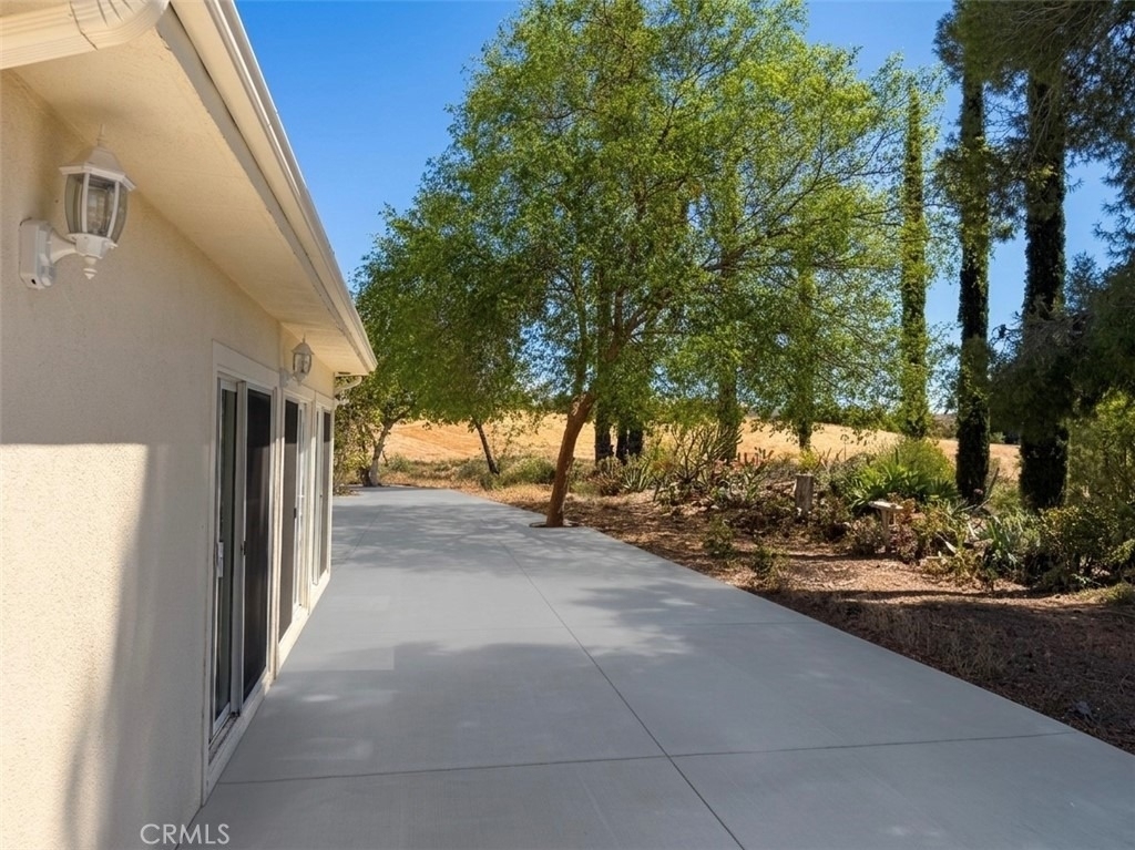 39850 Kapalua Way - Photo 20