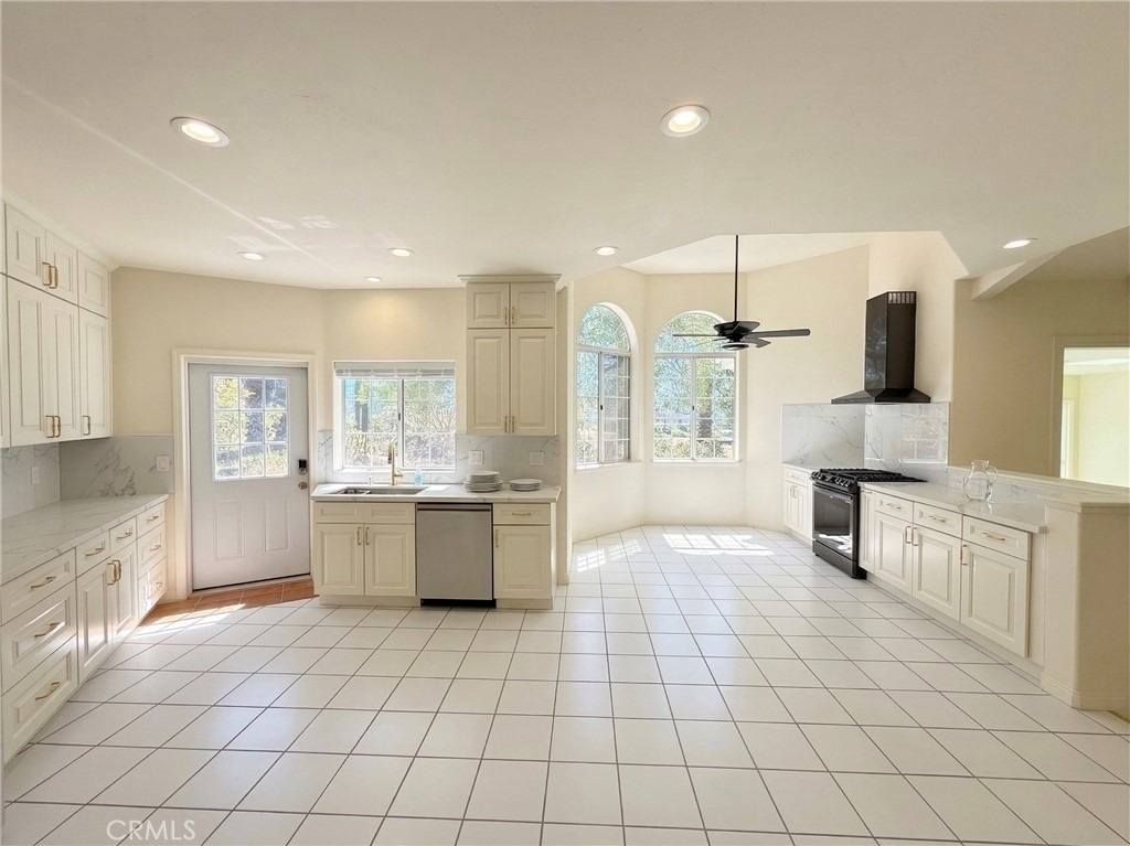39850 Kapalua Way - Photo 4