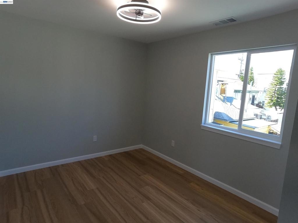 722 Foothill Blvd - Photo 12