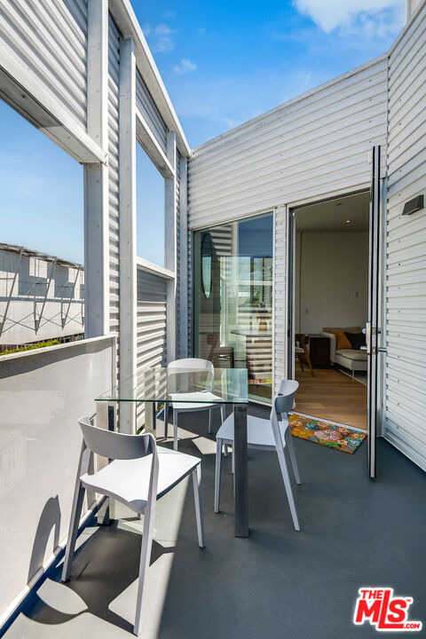 1030 N Kings Road - Photo 13