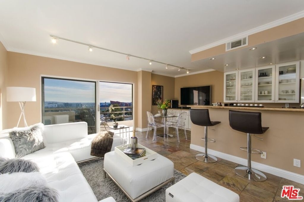 1131 Alta Loma Road - Photo 1
