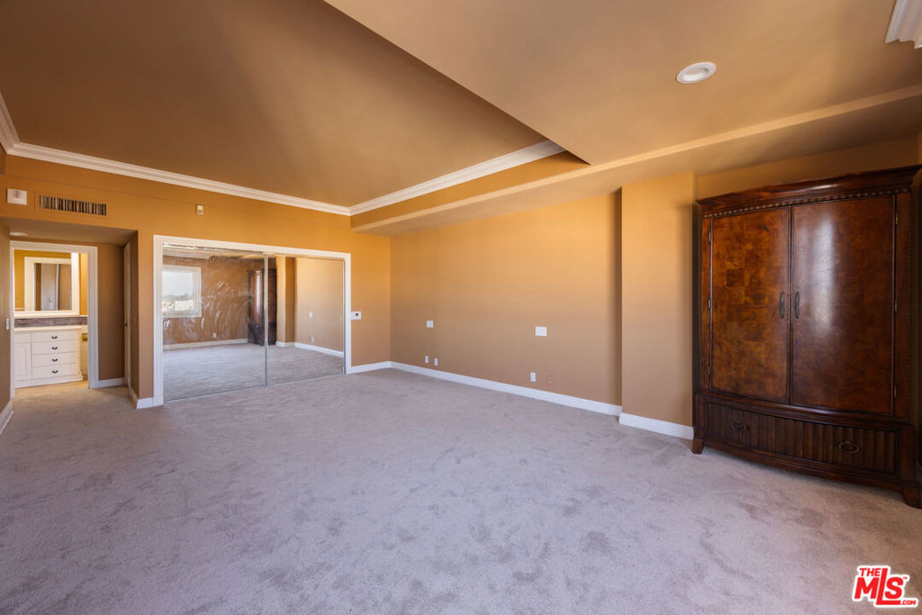 7250 Franklin Avenue - Photo 11