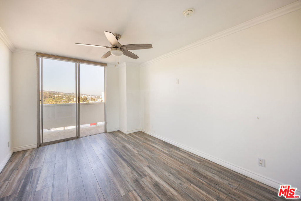 7250 Franklin Avenue - Photo 10
