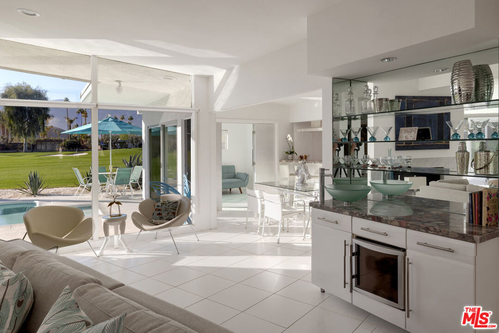 37641 Peacock Circle - Photo 2