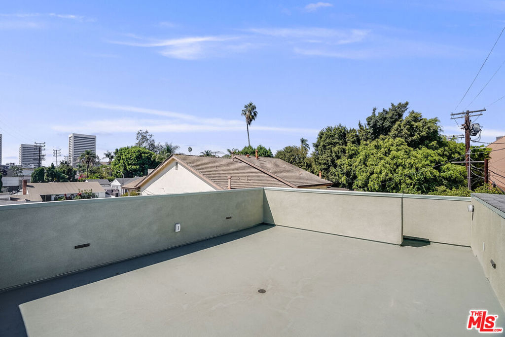 1780 Midvale Avenue - Photo 14