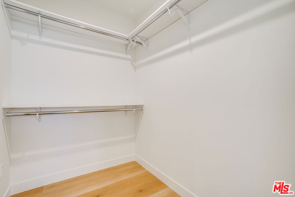 1780 Midvale Avenue - Photo 8