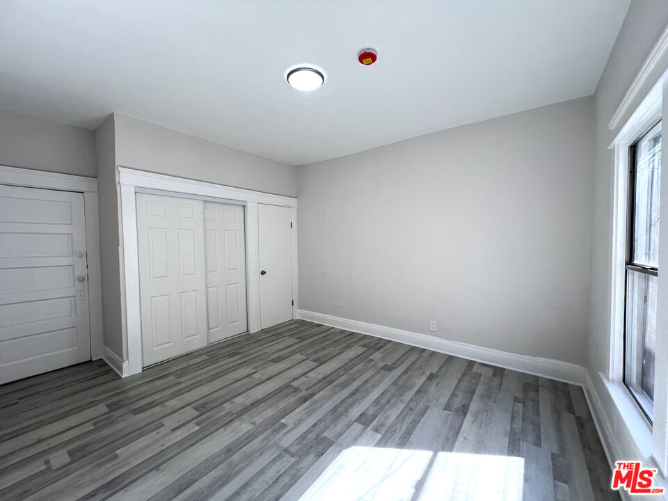 156 W 32nd Street - Photo 11