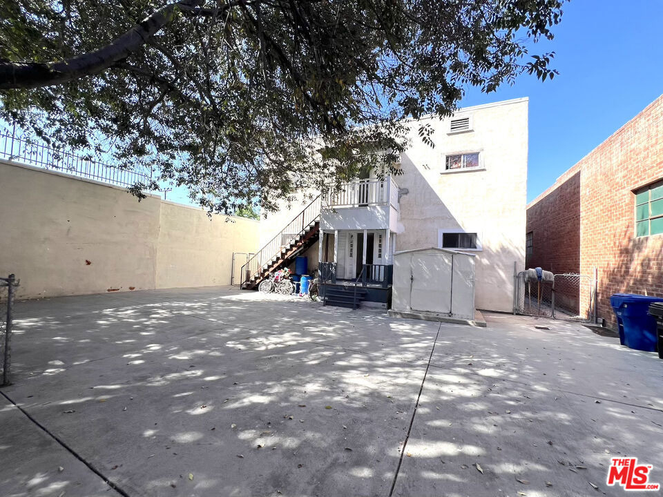 156 W 32nd Street - Photo 15