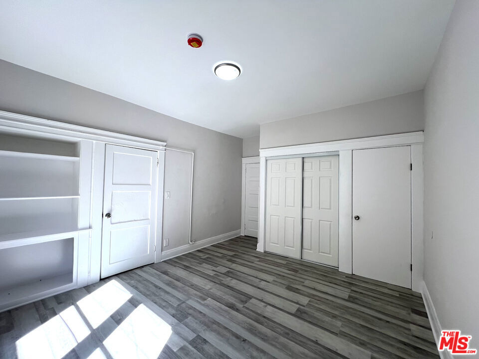 156 W 32nd Street - Photo 10