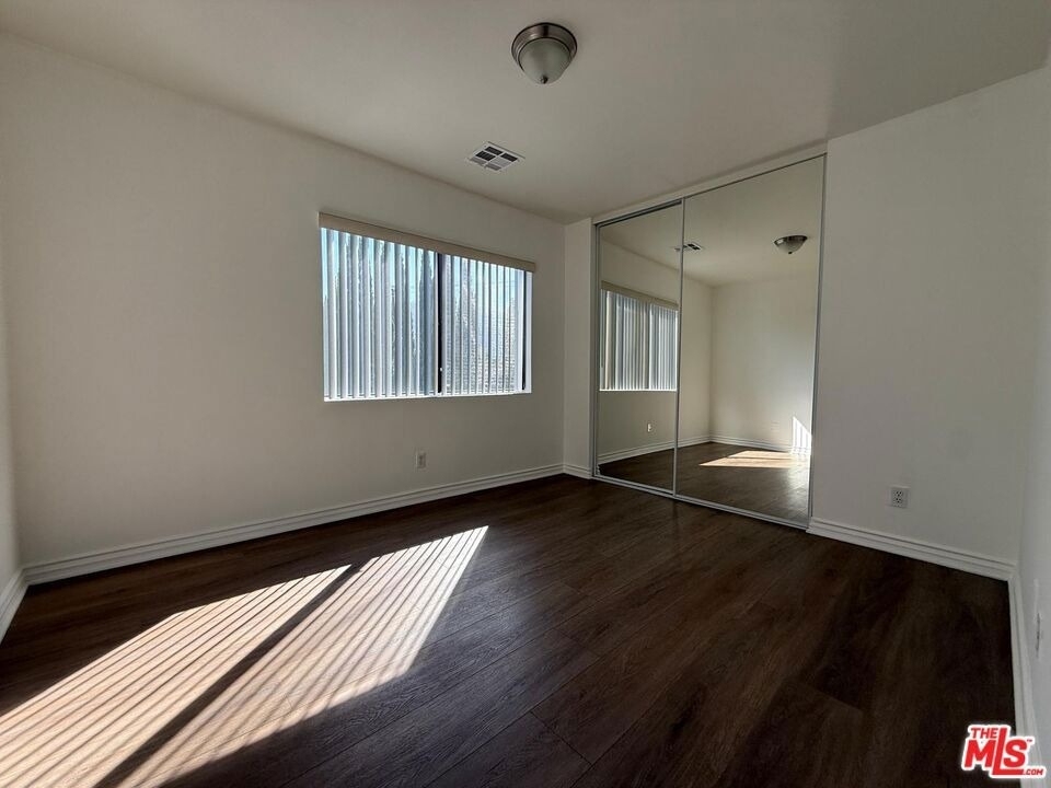 4306 Pennsylvania Avenue - Photo 6