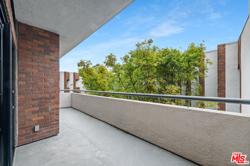 200 N Swall Drive - Photo 15