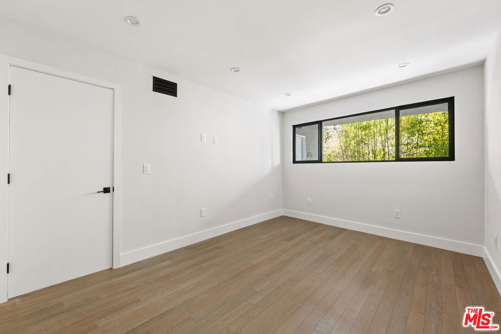 1450 S Crescent Heights Boulevard - Photo 8