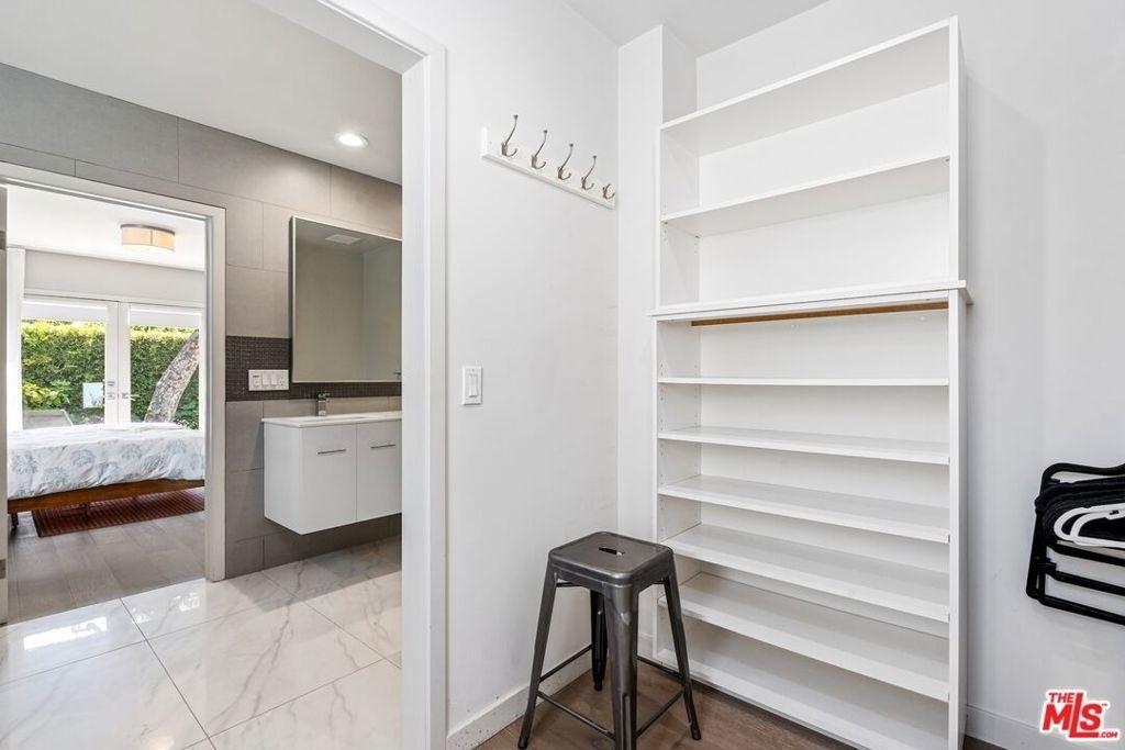 1216 Greenacre Avenue - Photo 25
