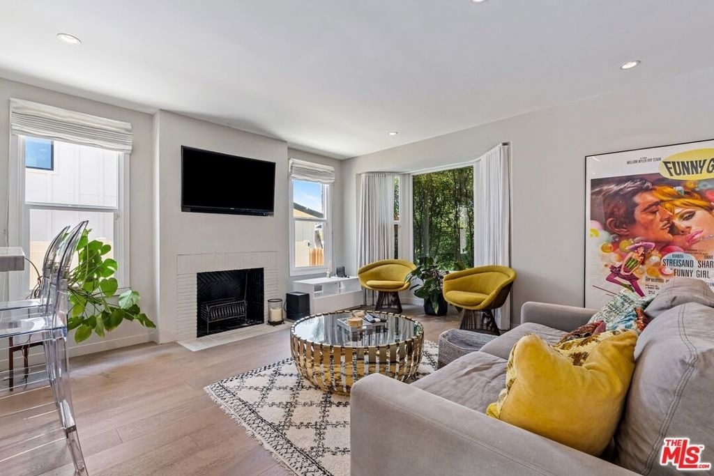 1216 Greenacre Avenue - Photo 11