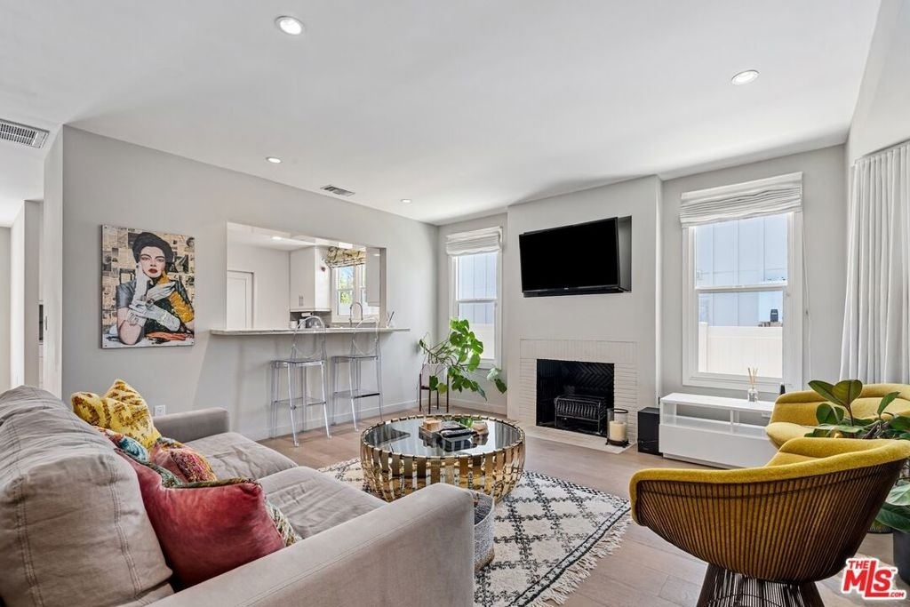 1216 Greenacre Avenue - Photo 12