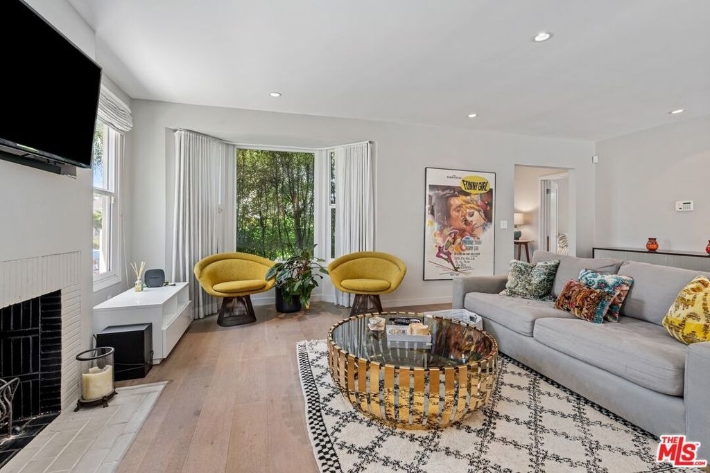 1216 Greenacre Avenue - Photo 1