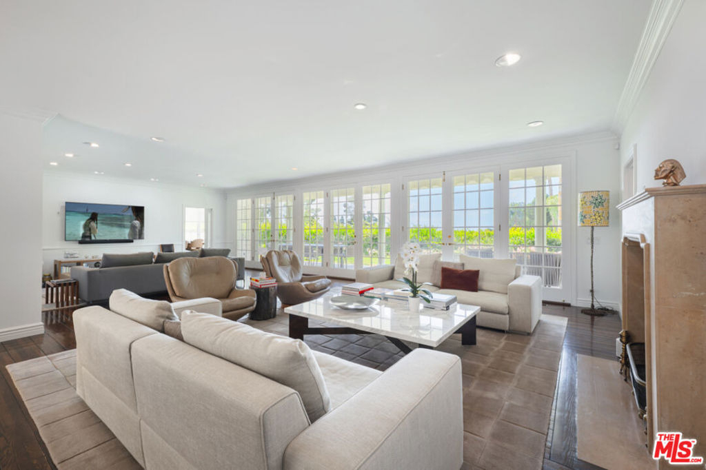 1201 Loma Vista Drive - Photo 4