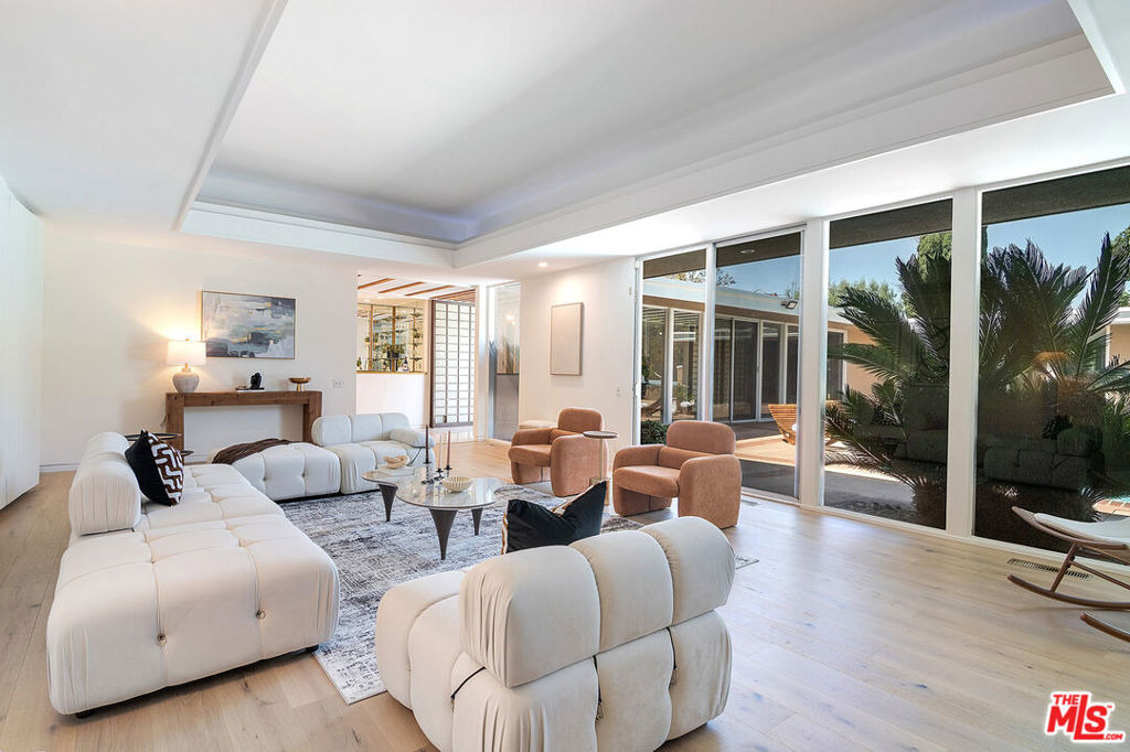 115 S June Street - Photo 13