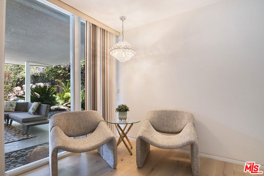 115 S June Street - Photo 41