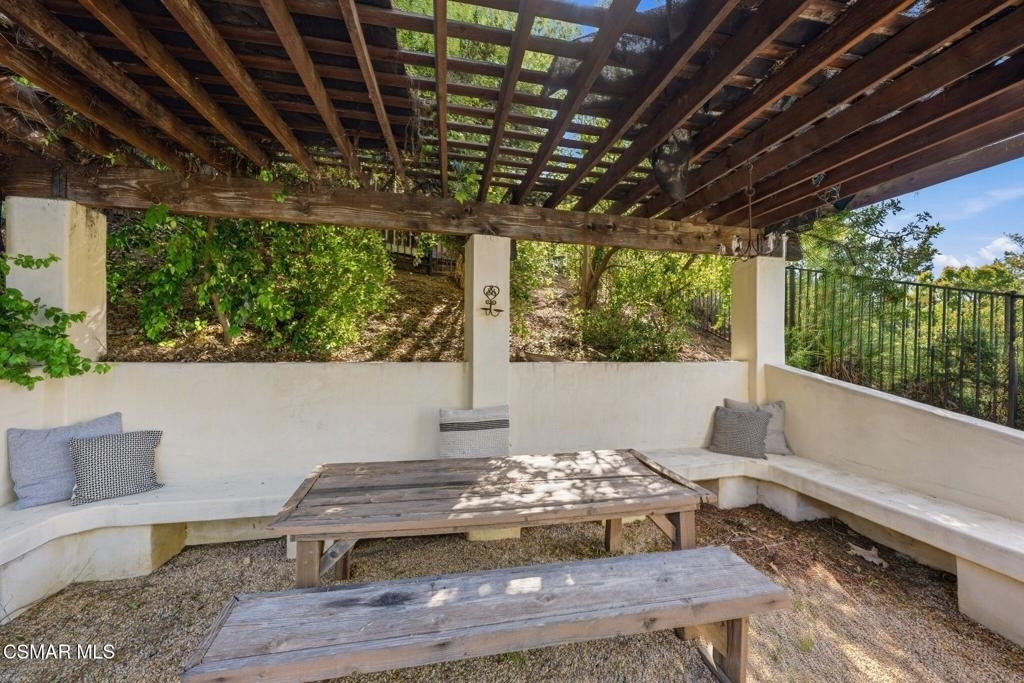 5536 Easterly Road - Photo 39