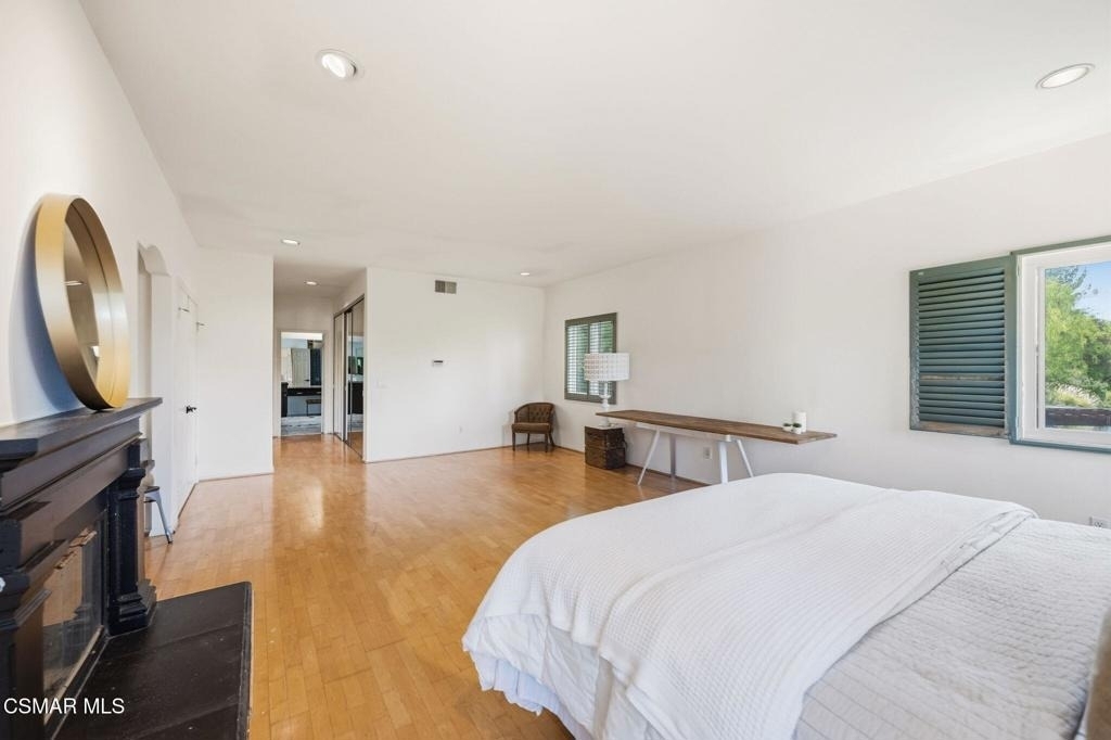 5536 Easterly Road - Photo 17