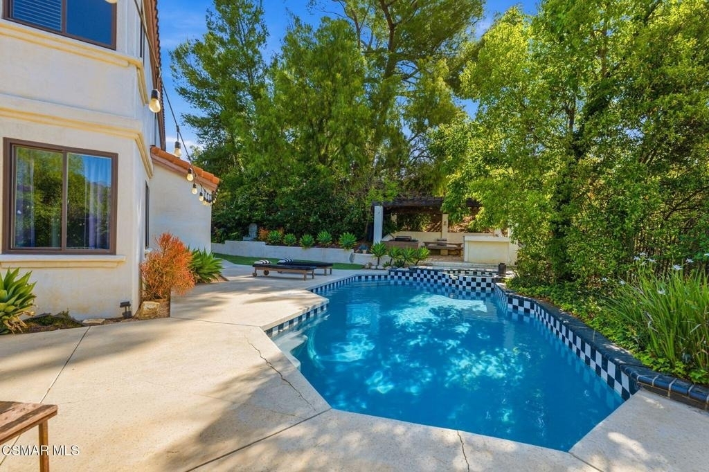 5536 Easterly Road - Photo 43