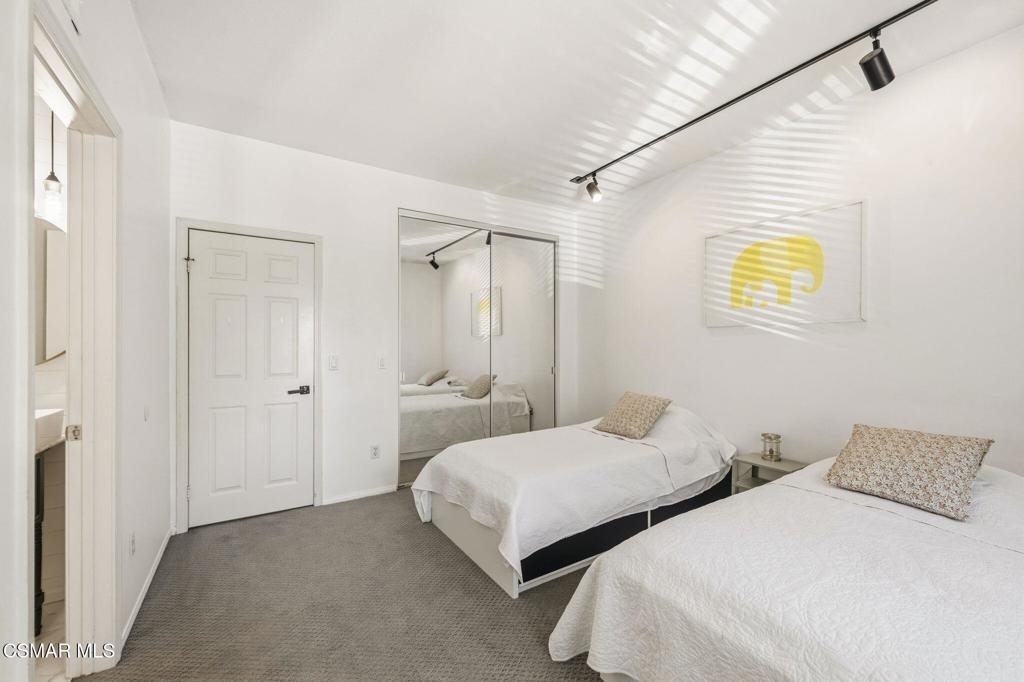 5536 Easterly Road - Photo 25