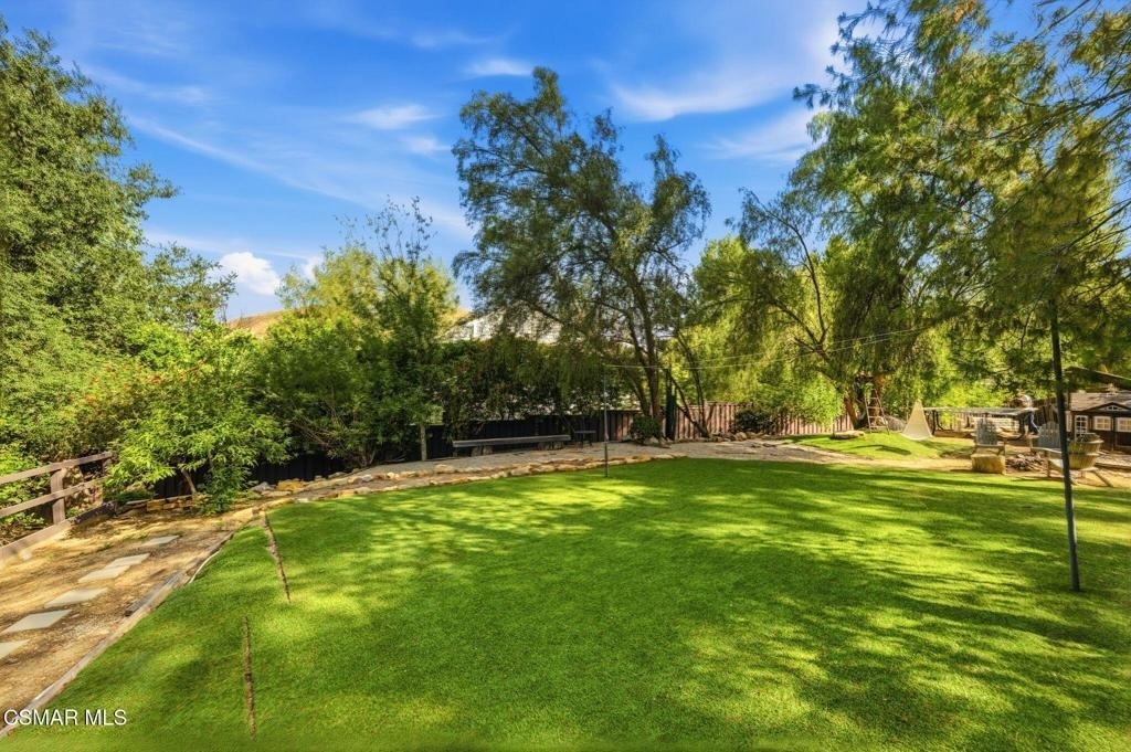 5536 Easterly Road - Photo 36