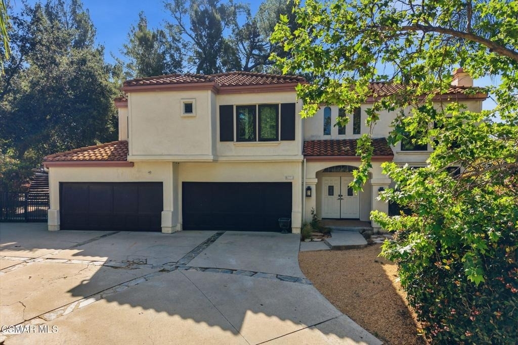 5536 Easterly Road - Photo 1
