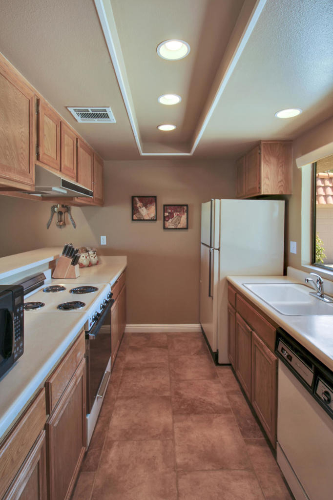 77062 Pauma Valley Way - Photo 2