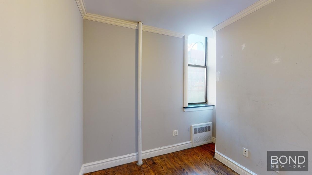 West 14th Street - Photo 16