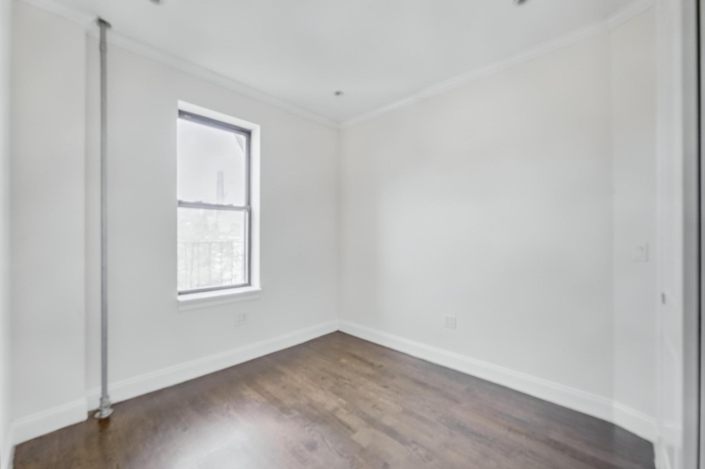 329 Union Street - Photo 5