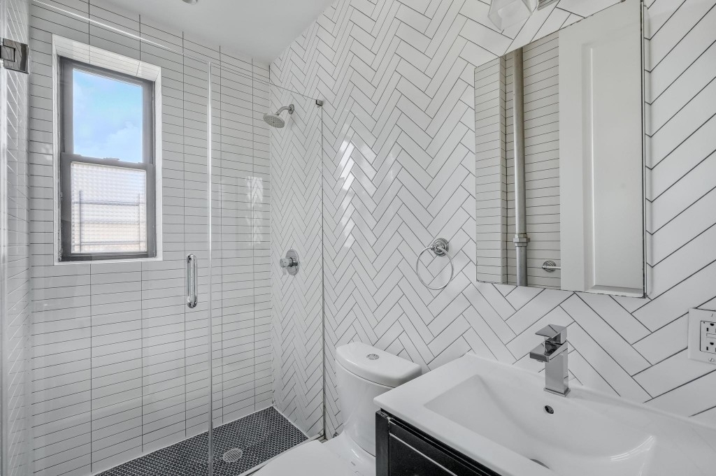 329 Union Street - Photo 10