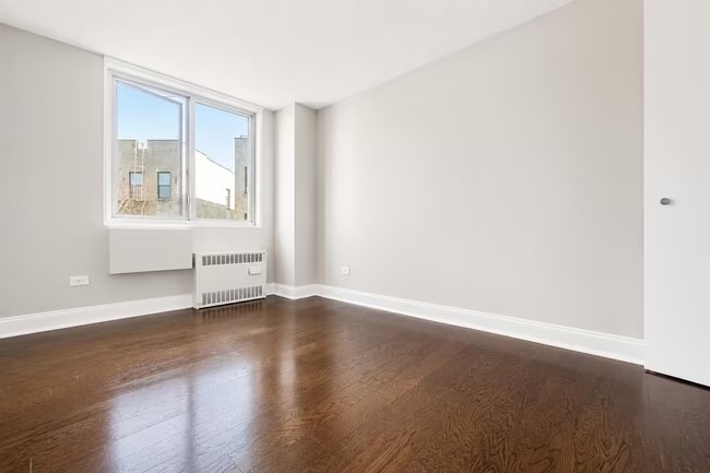3333 Broadway - Photo 1