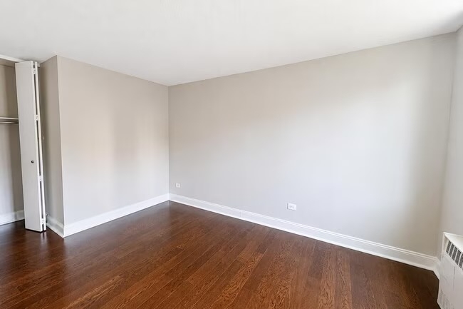3333 Broadway - Photo 6