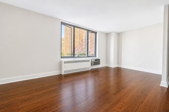 3333 Broadway - Photo 3