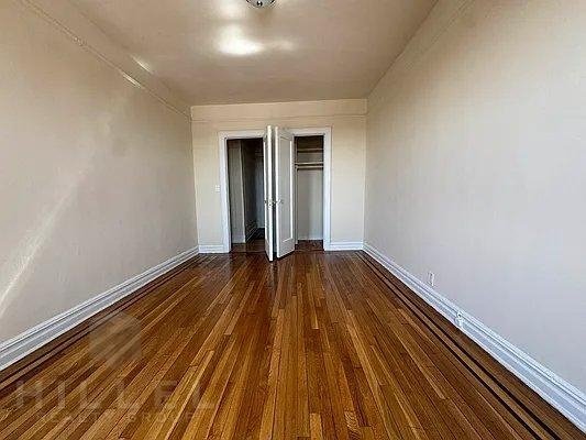 165th St - Photo 2