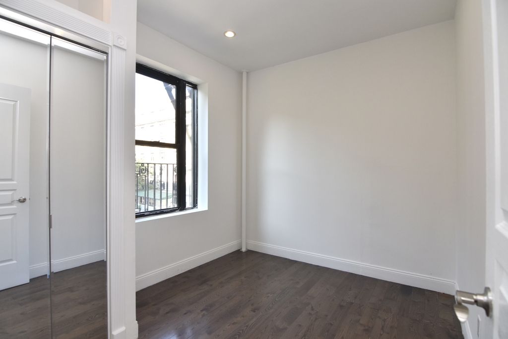 Tiemann Place - Photo 5