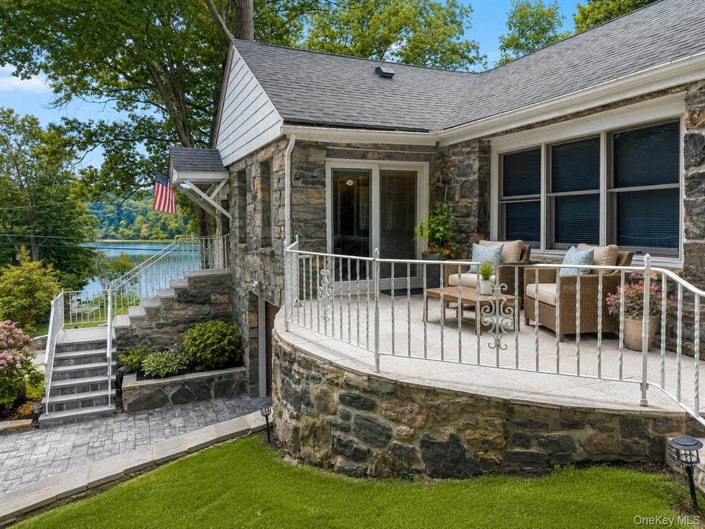 18 Kirk Lake Drive - Photo 1