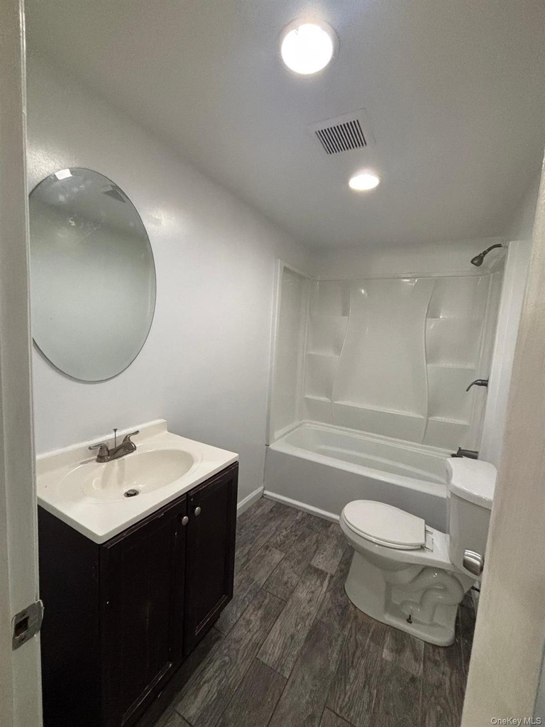 141 Huguenot Drive - Photo 8