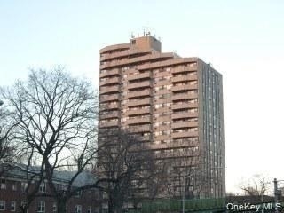 1523 Central Park Avenue - Photo 0